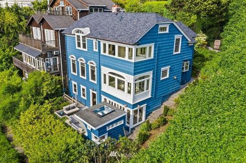 907 E Howe St, Seattle, WA 98102 photo 1