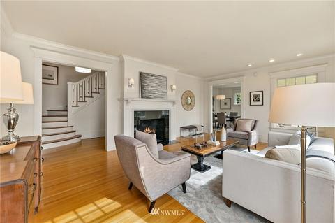 907 E Howe St, Seattle, WA 98102 photo 7