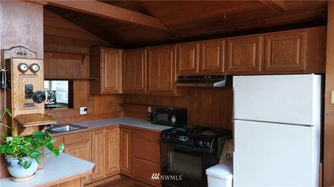 11331 E Riverside Dr, Bothell, WA 98011 photo 6