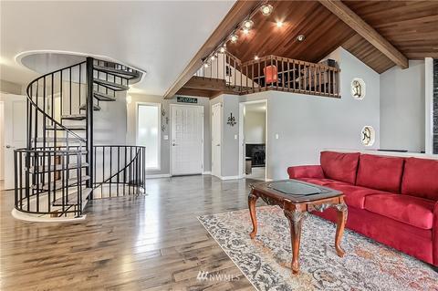 7510 171st Avenue Ct E, Sumner, WA 98391 photo 5