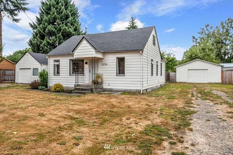 3256 Pine St, Longview, WA 98632 photo 1