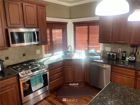 17206 18th Ave E, Spanaway, WA 98387 photo 8