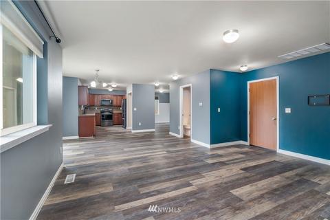 223 174th St E, Spanaway, WA 98387 photo 9