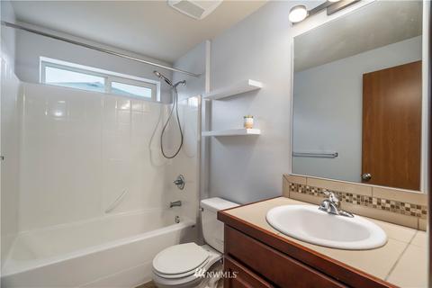 223 174th St E, Spanaway, WA 98387 photo 17