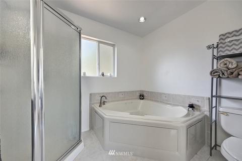 60 E Sea Breeze Dr, Grapeview, WA 98546 photo 14