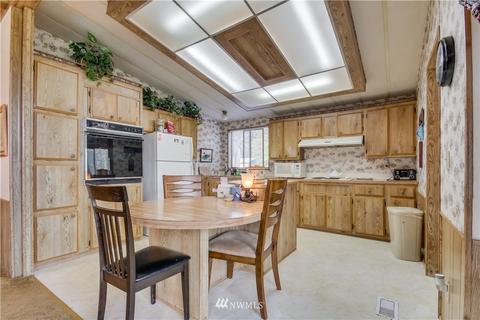 13704 Mccutcheon Rd E, Orting, WA 98360 photo 12