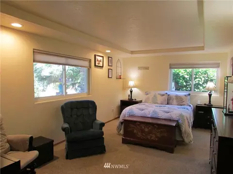 393 W Maple St, Sequim, WA 98382 photo 15