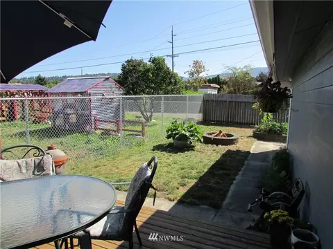 393 W Maple St, Sequim, WA 98382 photo 30