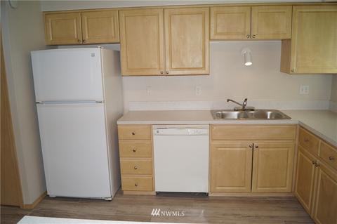 619 E St, Cosmopolis, WA 98537 photo 5