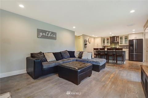 114 Barbara Ln, Everett, WA 98203 photo 4