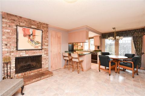 8810 195th St, Bothell, WA 98011 photo 4