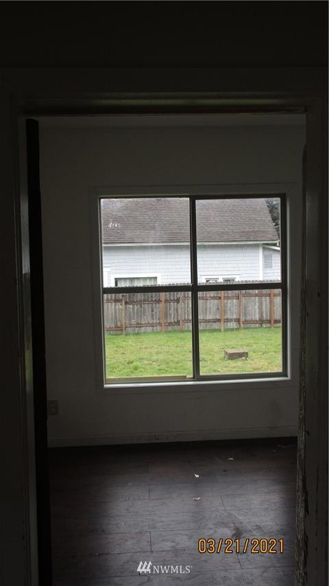 728 Jackson St, Raymond, WA 98577 photo 17