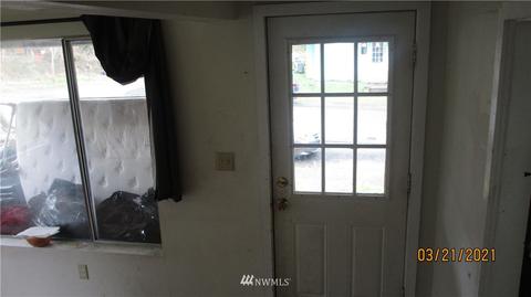 728 Jackson St, Raymond, WA 98577 photo 8