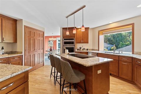 623 Elm Pl, Edmonds, WA 98020 photo 6