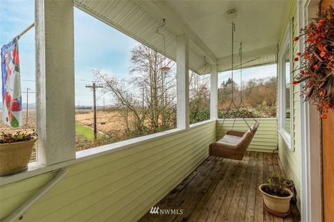 7518 Larimer Rd, Everett, WA 98208 photo 2