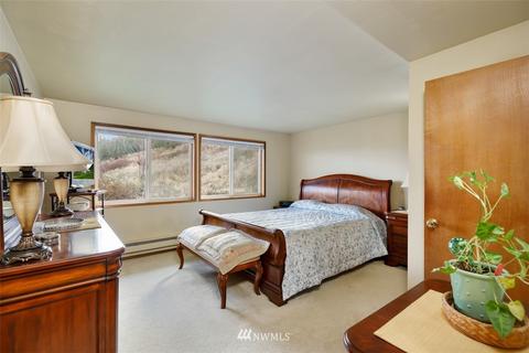 7518 Larimer Rd, Everett, WA 98208 photo 17