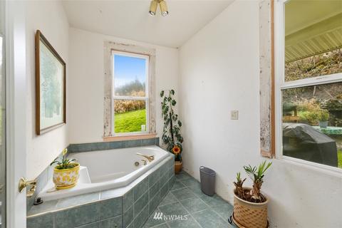 7518 Larimer Rd, Everett, WA 98208 photo 13