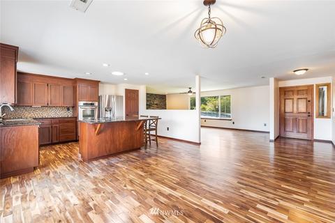 2917 204th St E, Spanaway, WA 98387 photo 6