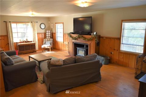 150 E 9th St, Republic, WA 99166 photo 2
