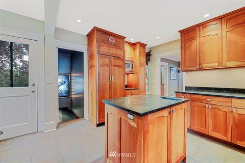 1909 N 47th St, Seattle, WA 98103 photo 25