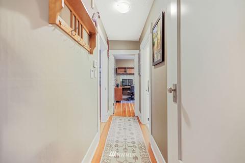1909 N 47th St, Seattle, WA 98103 photo 12