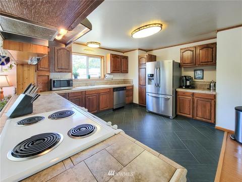 101 Beckett Ln SW, Orting, WA 98360 photo 9