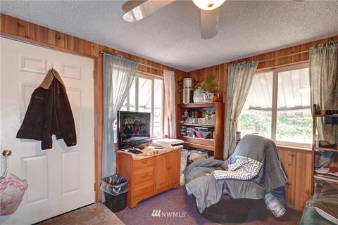 718 Tipsoo Loop S, Rainier, WA 98576 photo 6