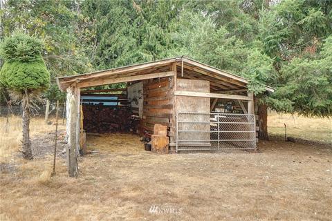 718 Tipsoo Loop S, Rainier, WA 98576 photo 3