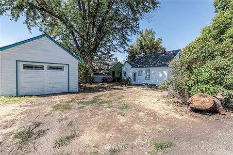 46 E Walnut St, Walla Walla, WA 99362 photo 2