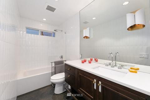 329 25th Ave E, Seattle, WA 98112 photo 19