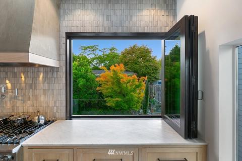 329 25th Ave E, Seattle, WA 98112 photo 5
