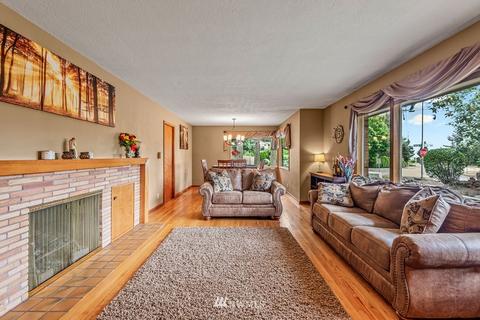 2340 Cascade Way, Longview, WA 98632 photo 3