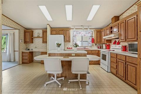 24329 9th Ave W, Bothell, WA 98021 photo 2