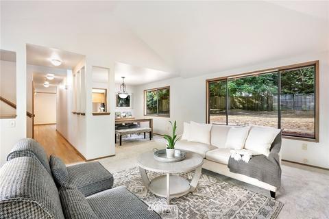 13024 NE 184th Pl, Bothell, WA 98011 photo 4