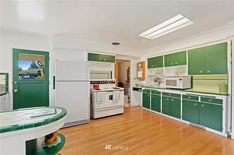831 Rucker Ave, Everett, WA 98201 photo 11