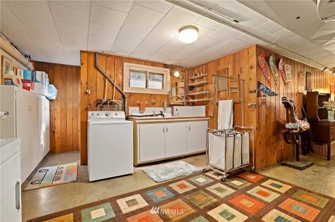 831 Rucker Ave, Everett, WA 98201 photo 32