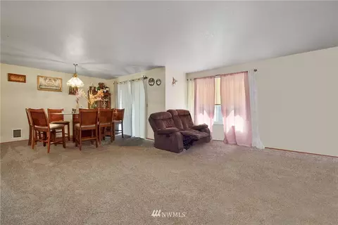 30 119th St SE, Everett, WA 98208 photo 8