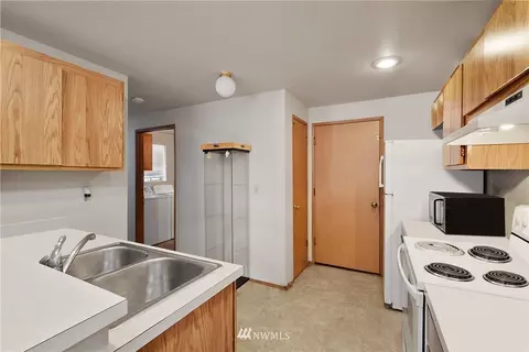 100 119th St SE, Everett, WA 98208 photo 4