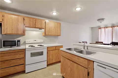 100 119th St SE, Everett, WA 98208 photo 3