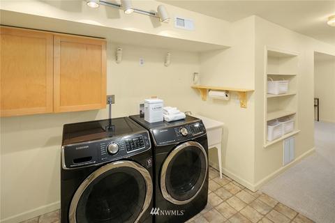 906 N 83rd St, Seattle, WA 98103 photo 20