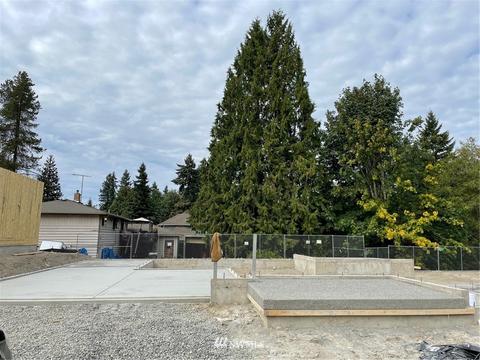 17 215th St SE, Bothell, WA 98021 photo 2