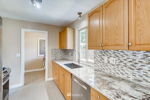 209 219th Pl SE, Bothell, WA 98021 photo 9