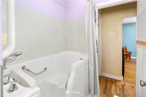 545 Pilchuck Path, Everett, WA 98201 photo 14