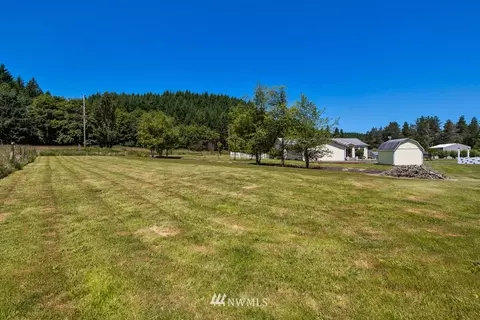 1366 Hining Rd, Winlock, WA 98596 photo 2