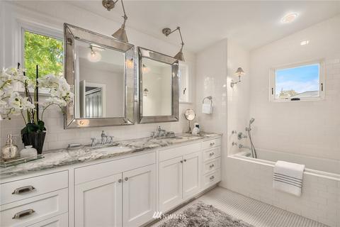 902 11th Ave E, Seattle, WA 98102 photo 21