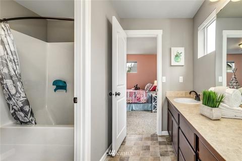 21015 40th Dr SE, Bothell, WA 98021 photo 24