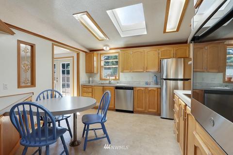 720 190th St E, Spanaway, WA 98387 photo 9