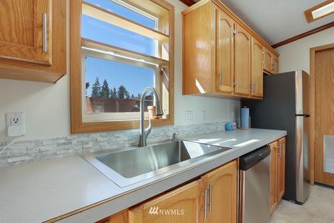 720 190th St E, Spanaway, WA 98387 photo 8