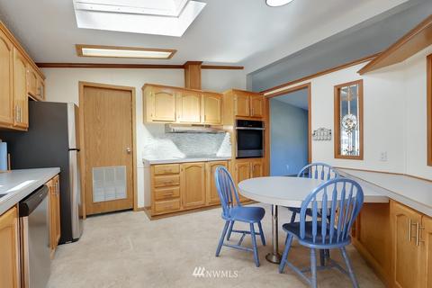 720 190th St E, Spanaway, WA 98387 photo 7