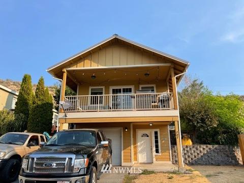 707 E Johnson Ave, Chelan, WA 98816 photo 1